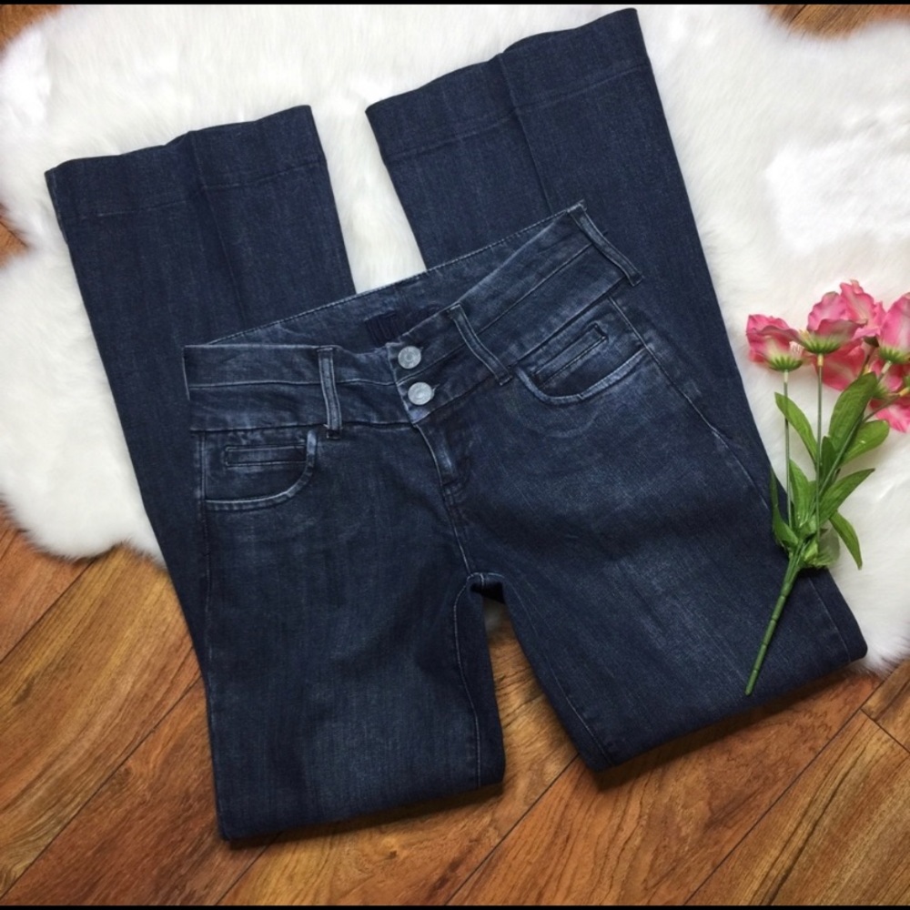 Kut from the Kloth flare dark wash jeans A1